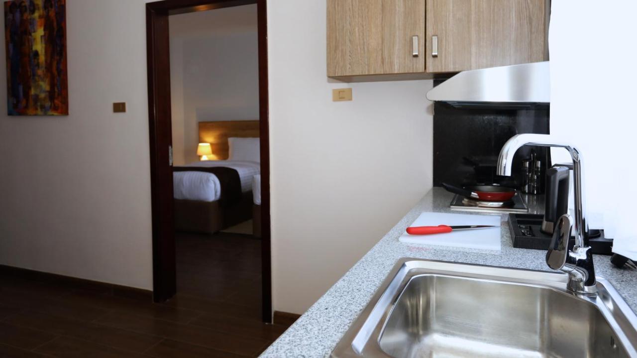 Black Horse Hotel Apartment Addis Ababa Dış mekan fotoğraf