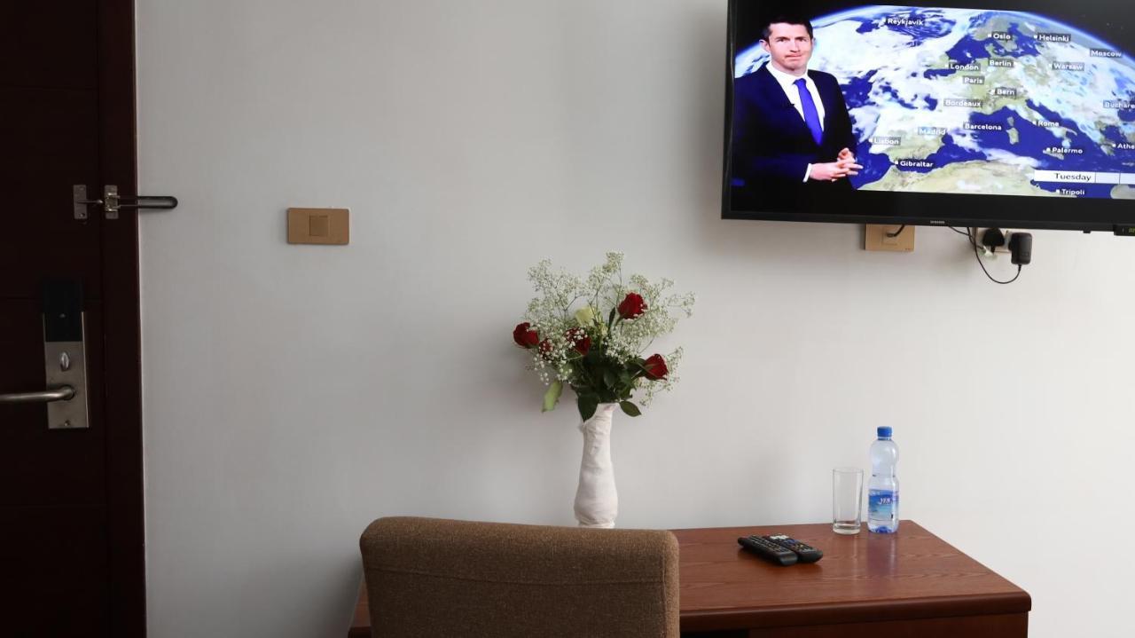 Black Horse Hotel Apartment Addis Ababa Dış mekan fotoğraf
