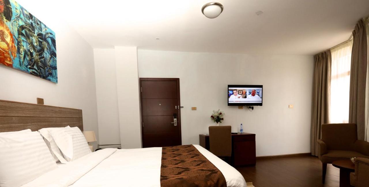 Black Horse Hotel Apartment Addis Ababa Dış mekan fotoğraf
