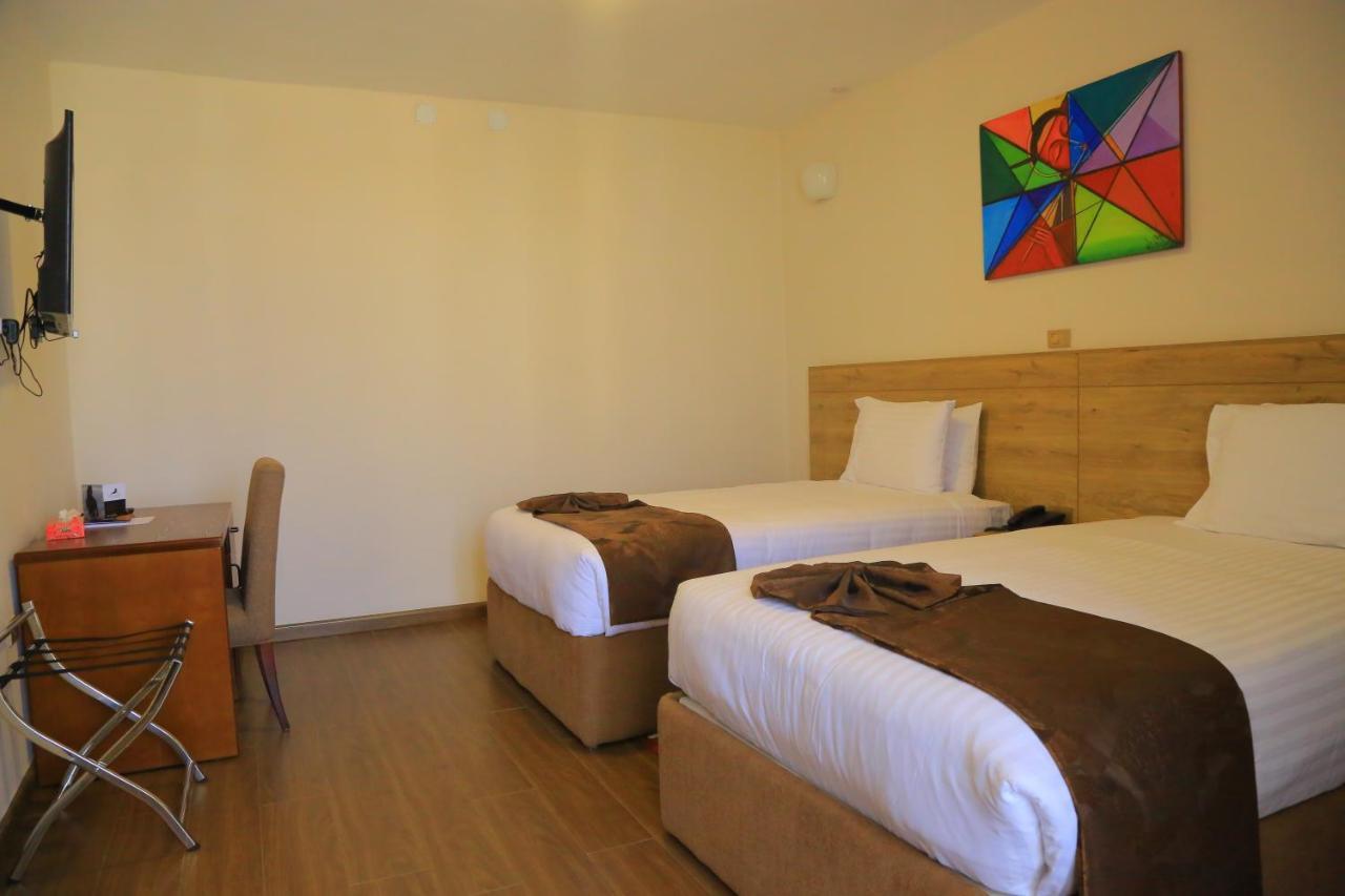 Black Horse Hotel Apartment Addis Ababa Dış mekan fotoğraf