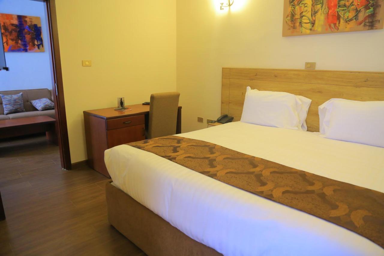 Black Horse Hotel Apartment Addis Ababa Dış mekan fotoğraf